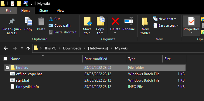 Screenshot of the properties button in the file explorer